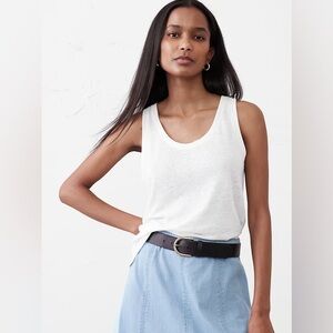 NWT Banana Republic Classic White Linen Blend Tank Top M
